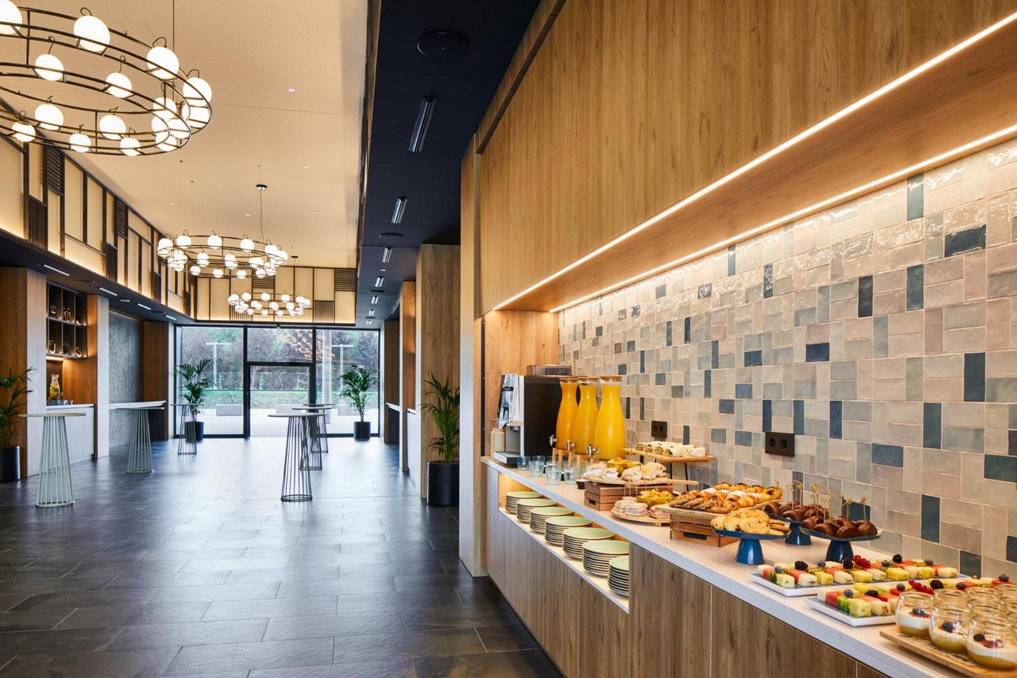 Four Points By Sheraton Barcelona Airport Viladecáns Buitenkant foto